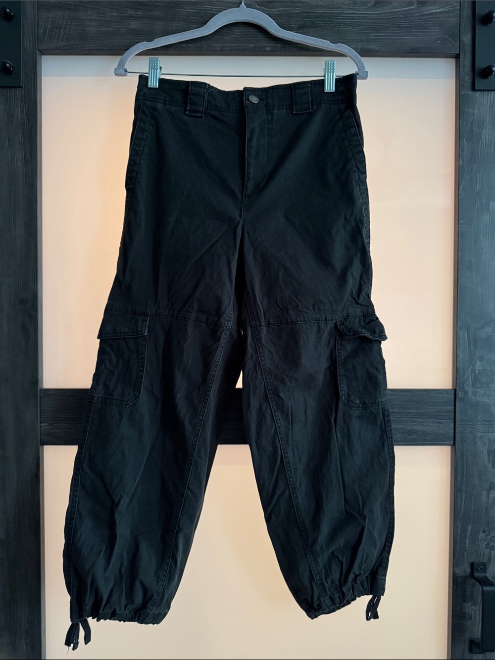 Old Navy Black Cargo Jogger Pants